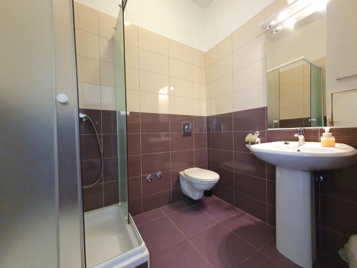 Apartment Katarina 4 - Sib158 By Interhome Бродарица Экстерьер фото